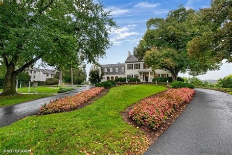 residences at the manor frederick md.